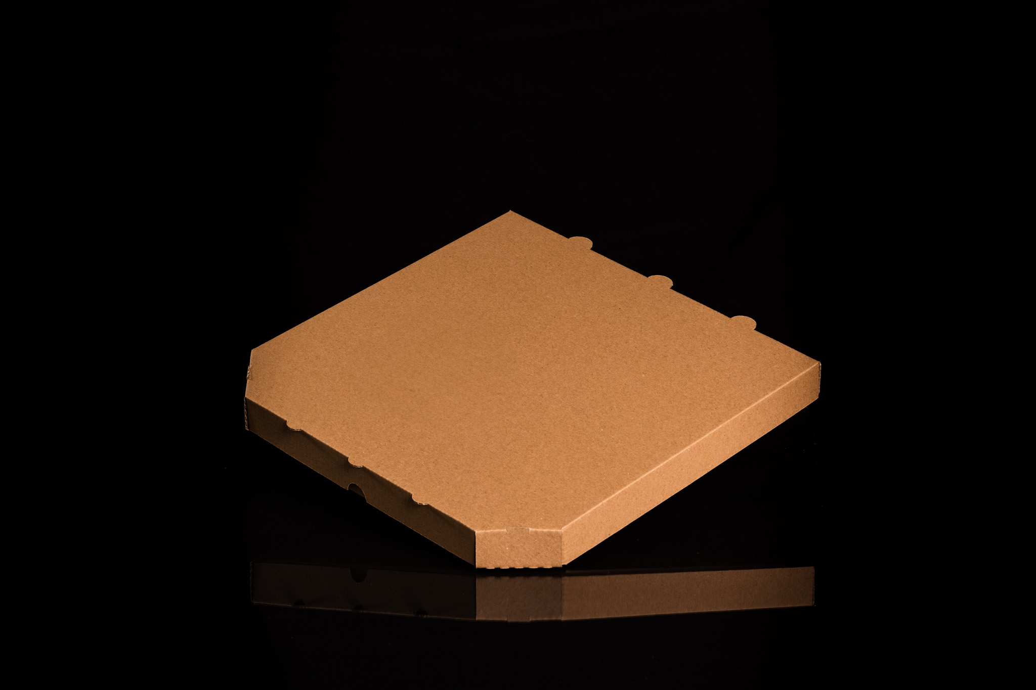 Pizza doboz 28/3 cm csapott sarkú barna